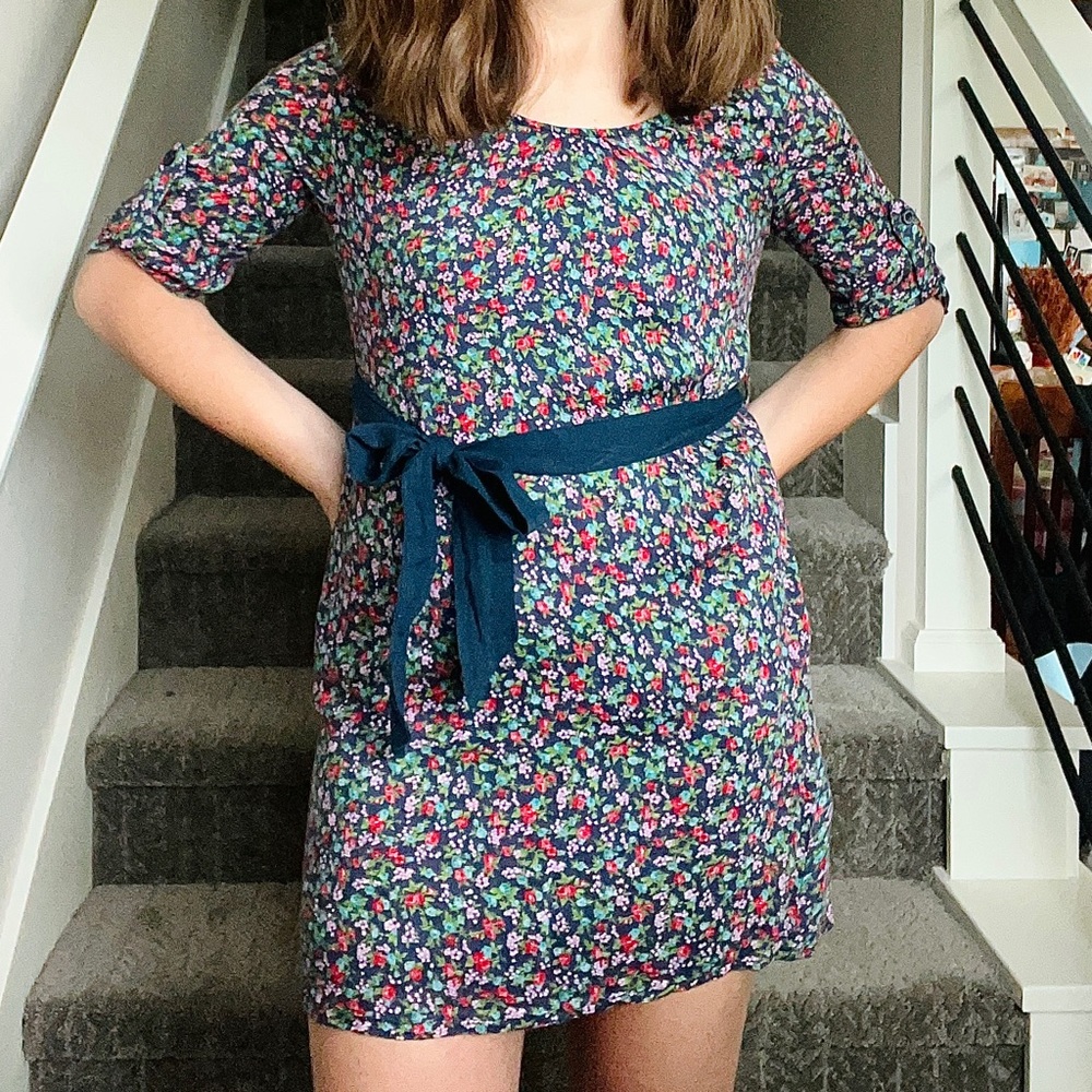 Forever 21 Floral Tie-Waist Mini Dress